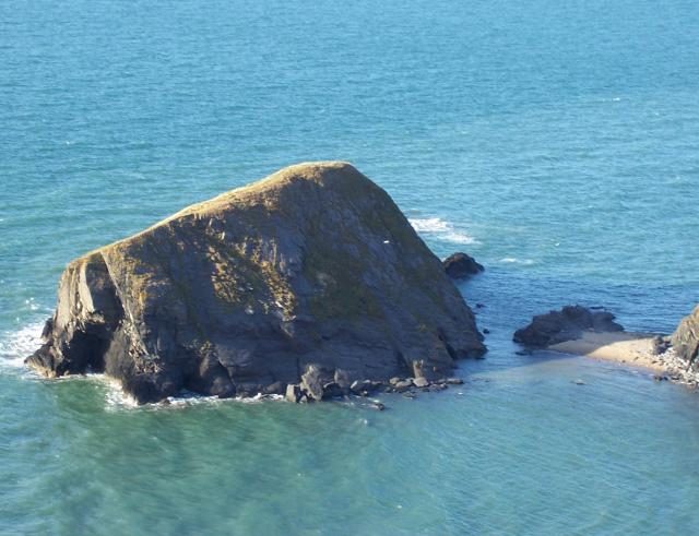 Carreg-y-Ty. Carreg-y-Ty, is to the south of Llangrannog and north of Penbryn.