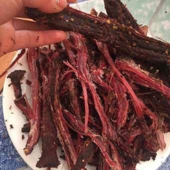 Thịt trâu gác bếp Sapa - Tặng kèm mắc khén (1 kg)